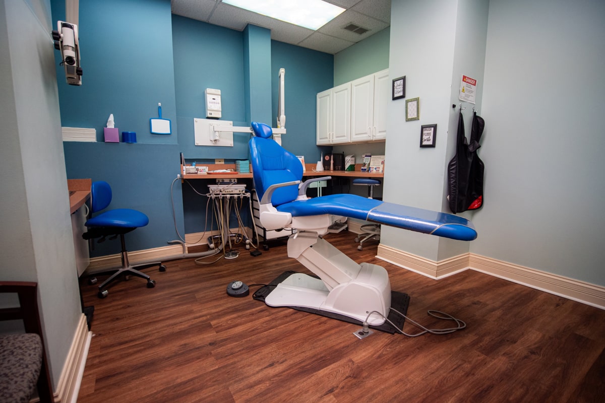 dental operatory inside Elite Dental in Chicago, IL